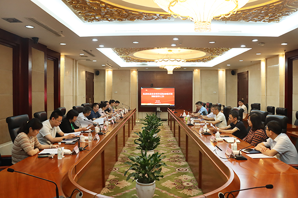 广东省生态环境厅副厅长何焱一行赴海螺环保调研指导工作